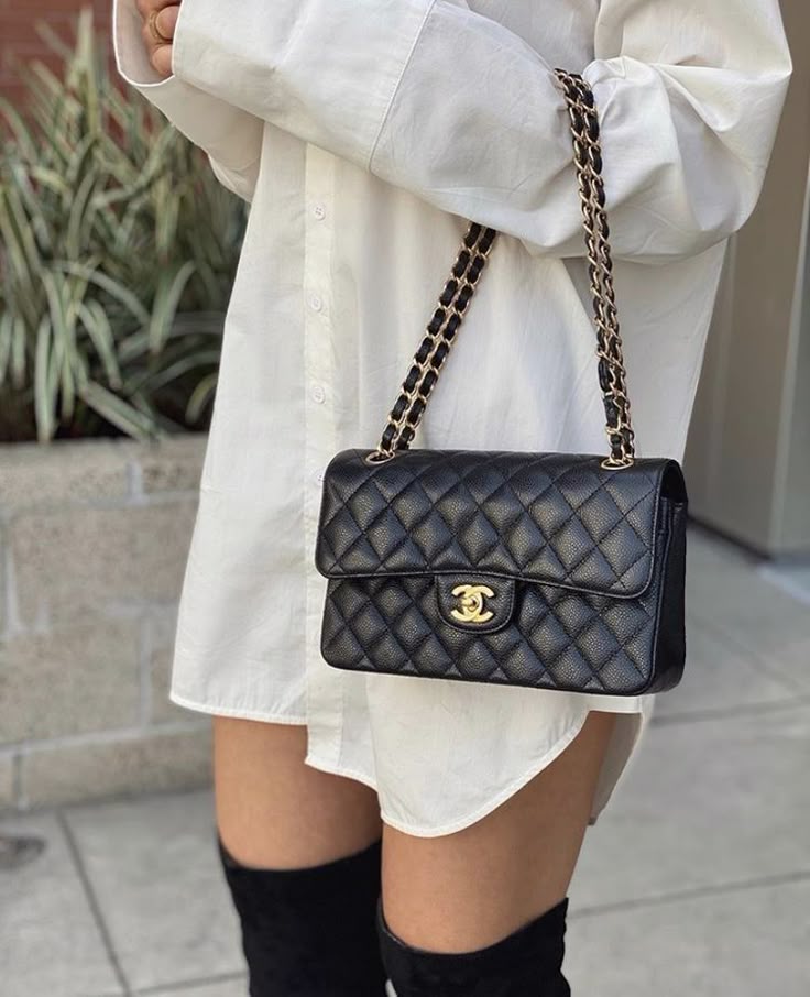 Channel Soft Black Quilted Bag