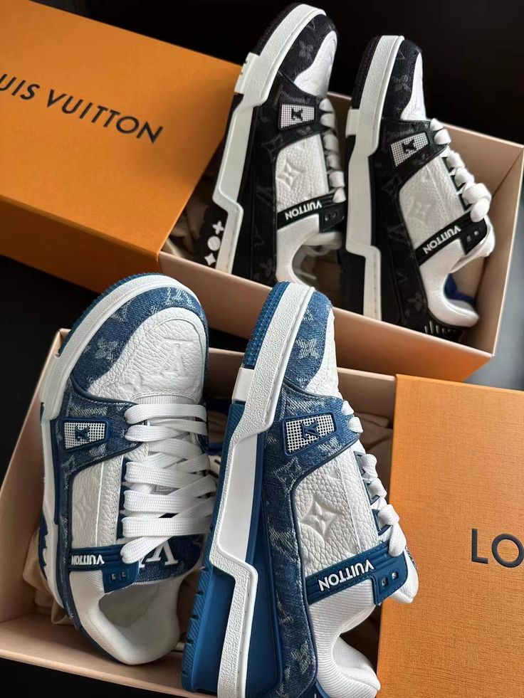LV Trainer Blk