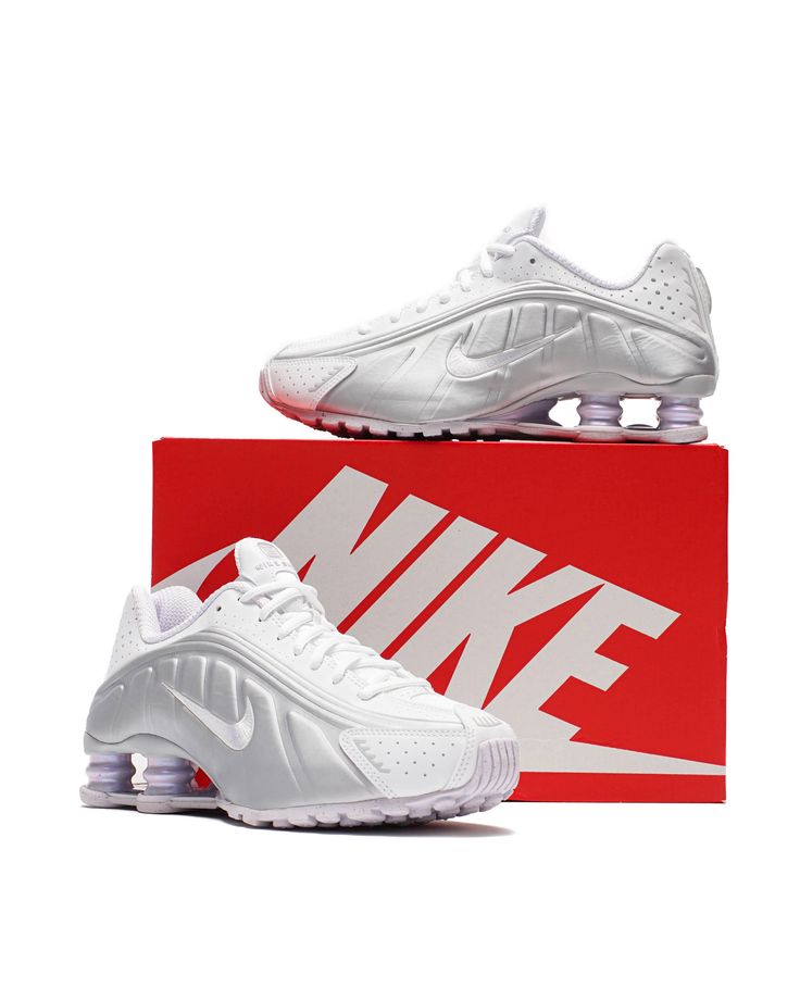 Nike Shox R4 Aesthetic