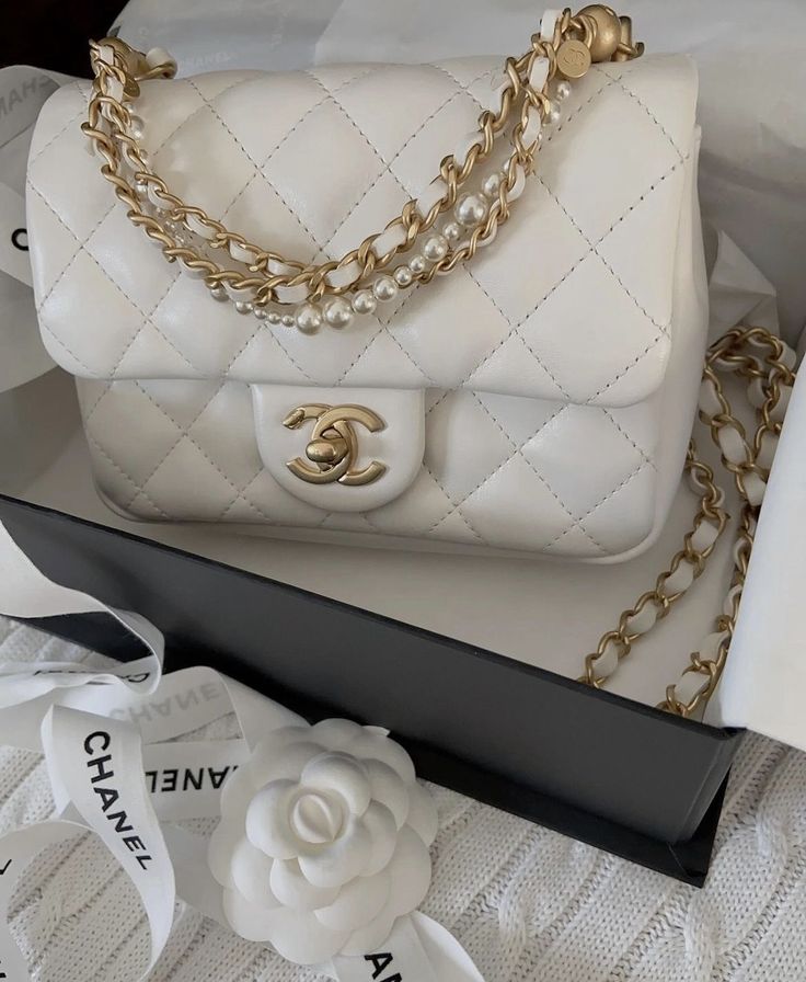 Channel Soft White Quilted Bag