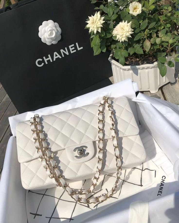 Channel Soft White Quilted Bag