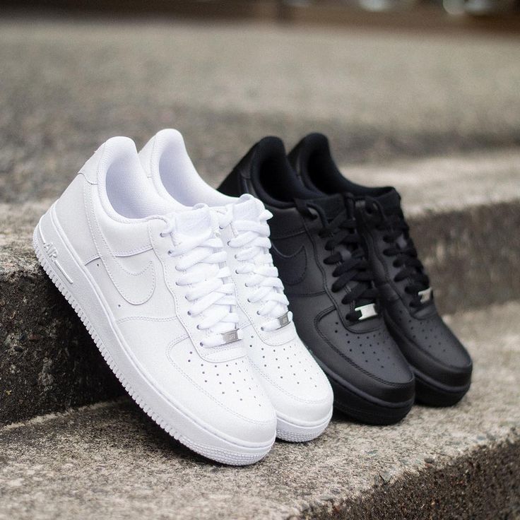 Air Force Black Low Force