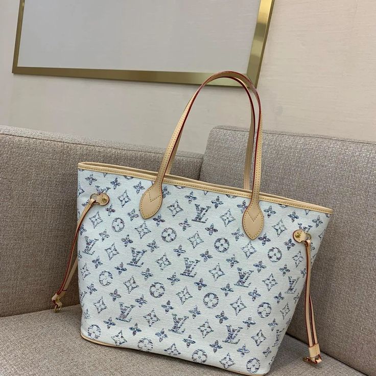 LV Icons Leather Tote Bag